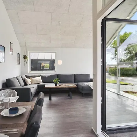 別荘 Henryk - 75m From The Sea By Interhome *